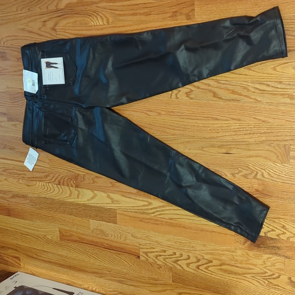 NWT Pleather Stretch Skinny Pant 8 - Picture 2 of 4